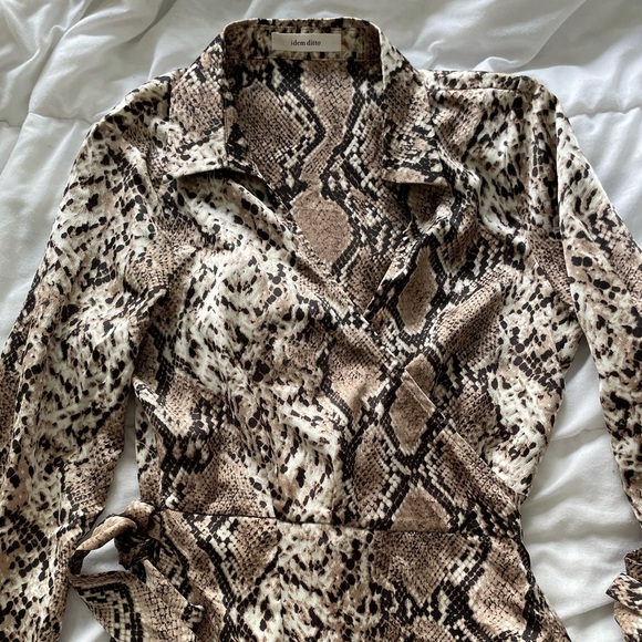 M boutique snake print dress - Picture 1 of 5